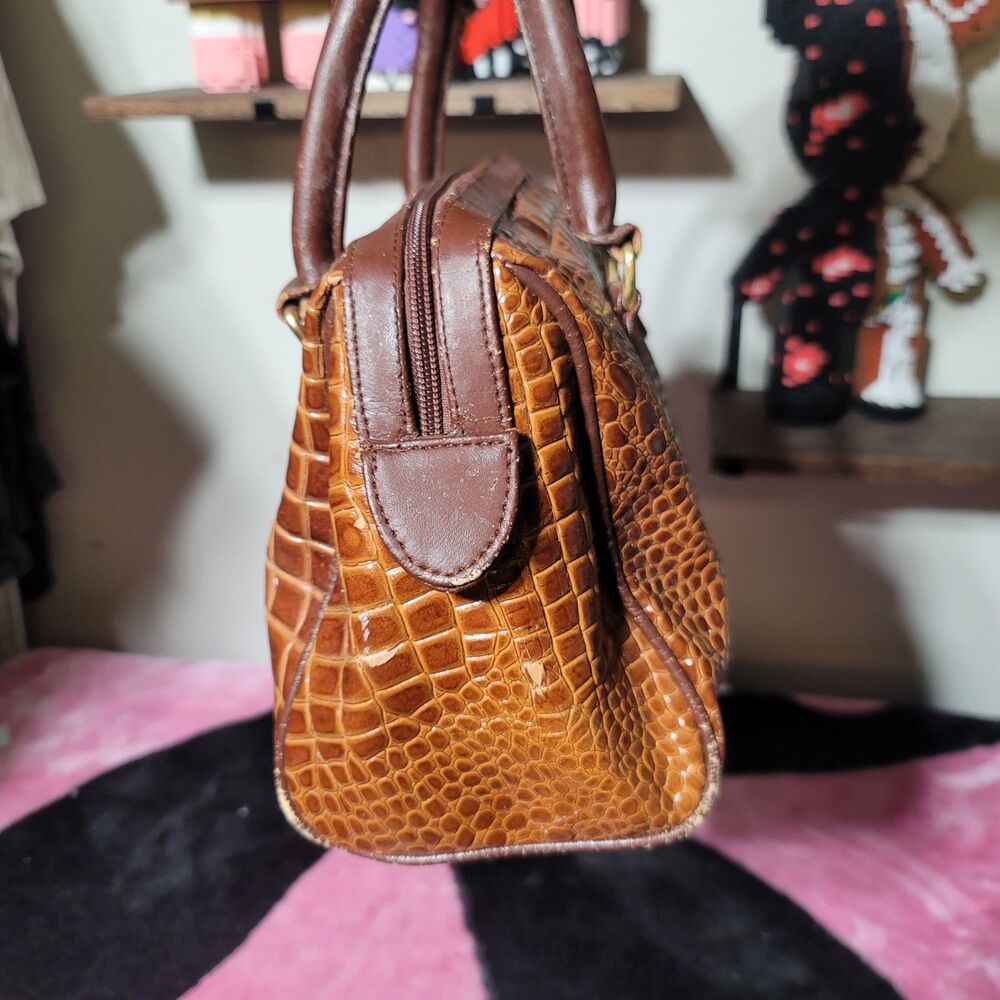 La Covina Split Leather Handbag - image 4